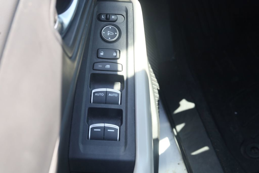 Used 2023 Honda Accord EX image 22