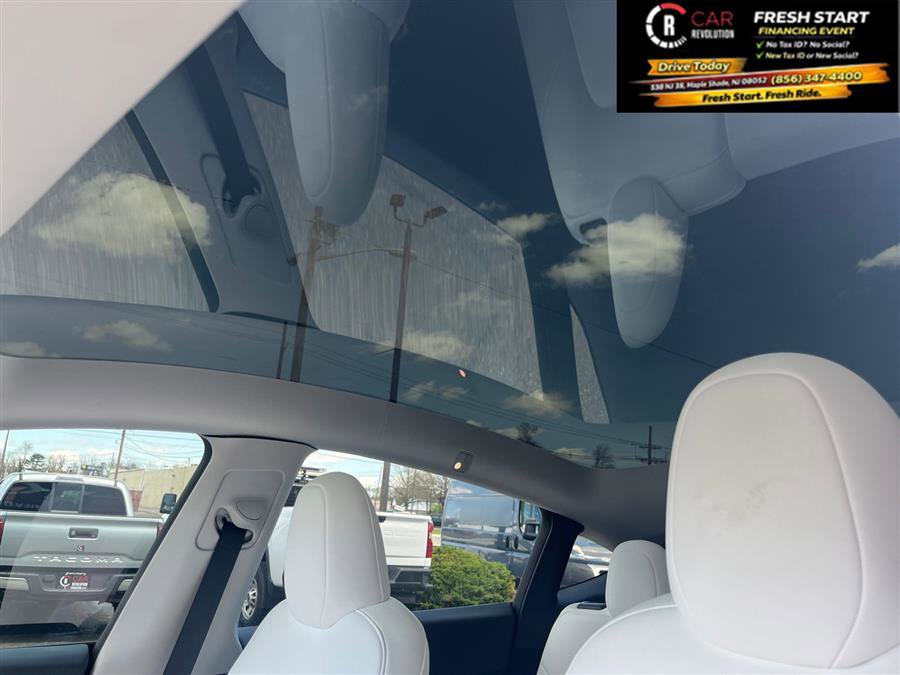 Used 2023 Tesla Model Y Long Range image 16