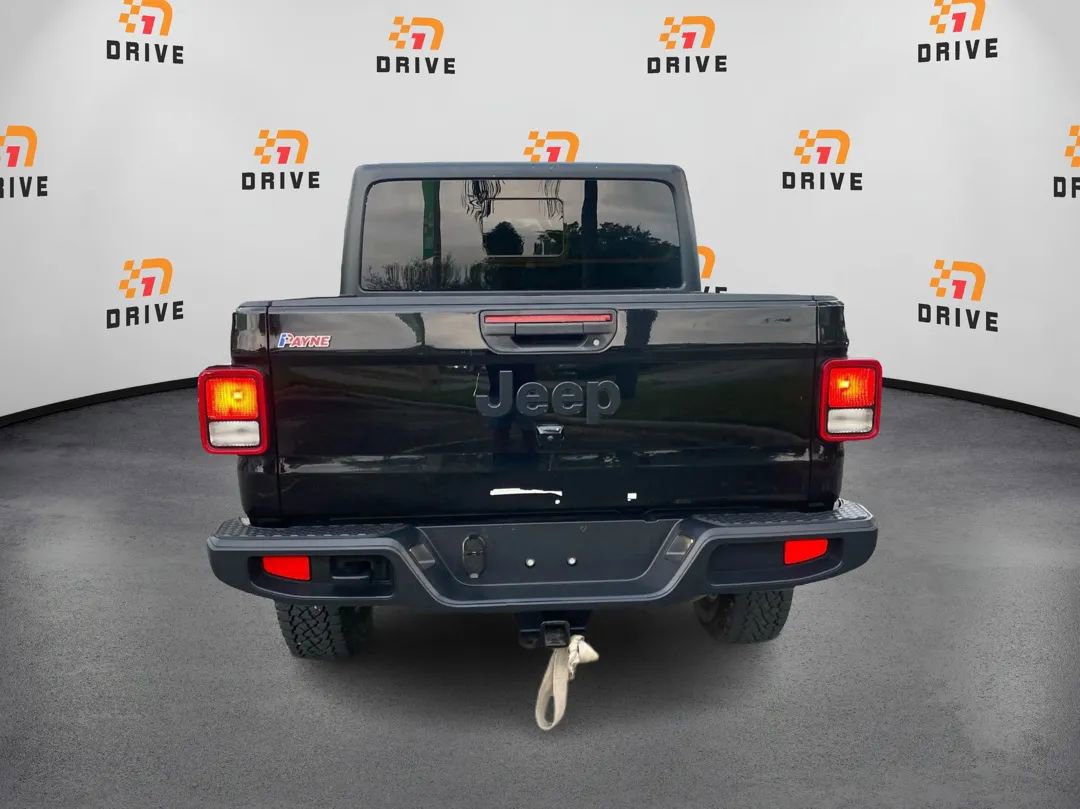 Used 2022 Jeep Gladiator Sport AWD/4WD image 6