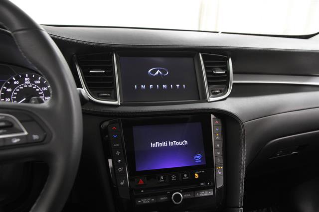 Used 2019 INFINITI QX50 Luxe w/ Cargo Package AWD/4WD image 9