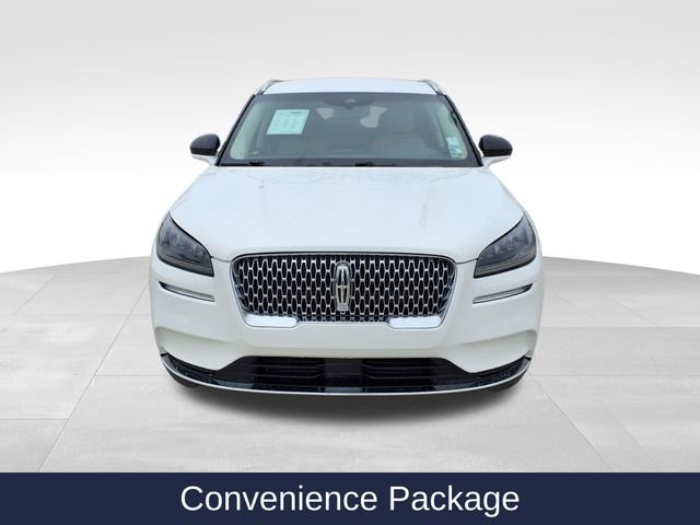 Used 2022 Lincoln Corsair FWD w/ Equipment Group 101A image 2