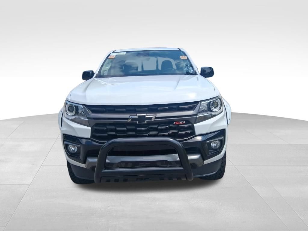 Used 2022 Chevrolet Colorado Z71 w/ Safety Package AWD/4WD image 2