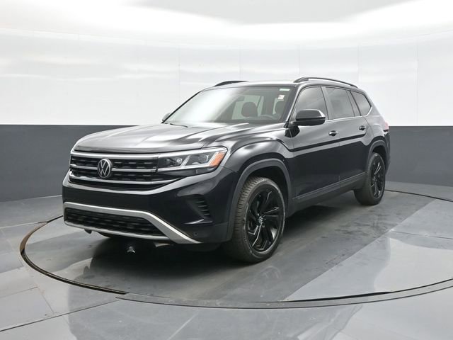 Used 2022 Volkswagen Atlas SE w/ Panoramic Sunroof Package image 3