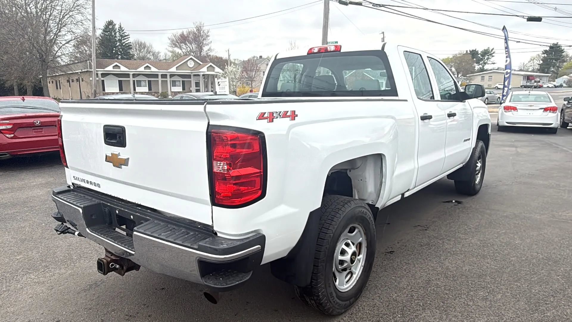 Used 2018 Chevrolet Silverado 2500 W/T w/ Snow Plow Prep Package AWD/4WD image 10