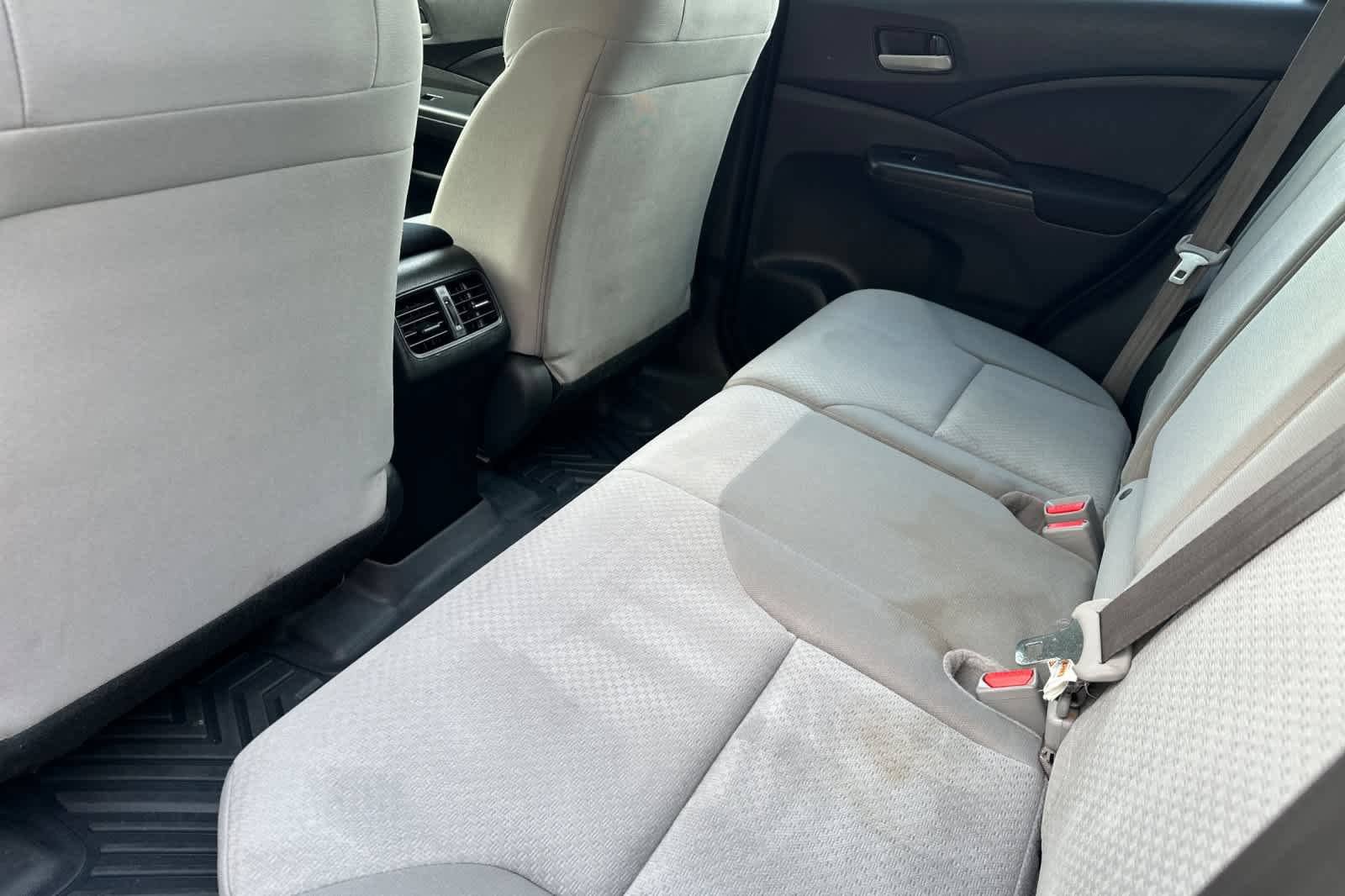 Used 2015 Honda CR-V LX image 4