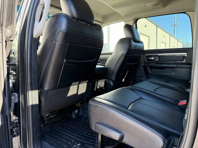 Used 2018 RAM 2500 Laramie w/ Sport Appearance Group image 17