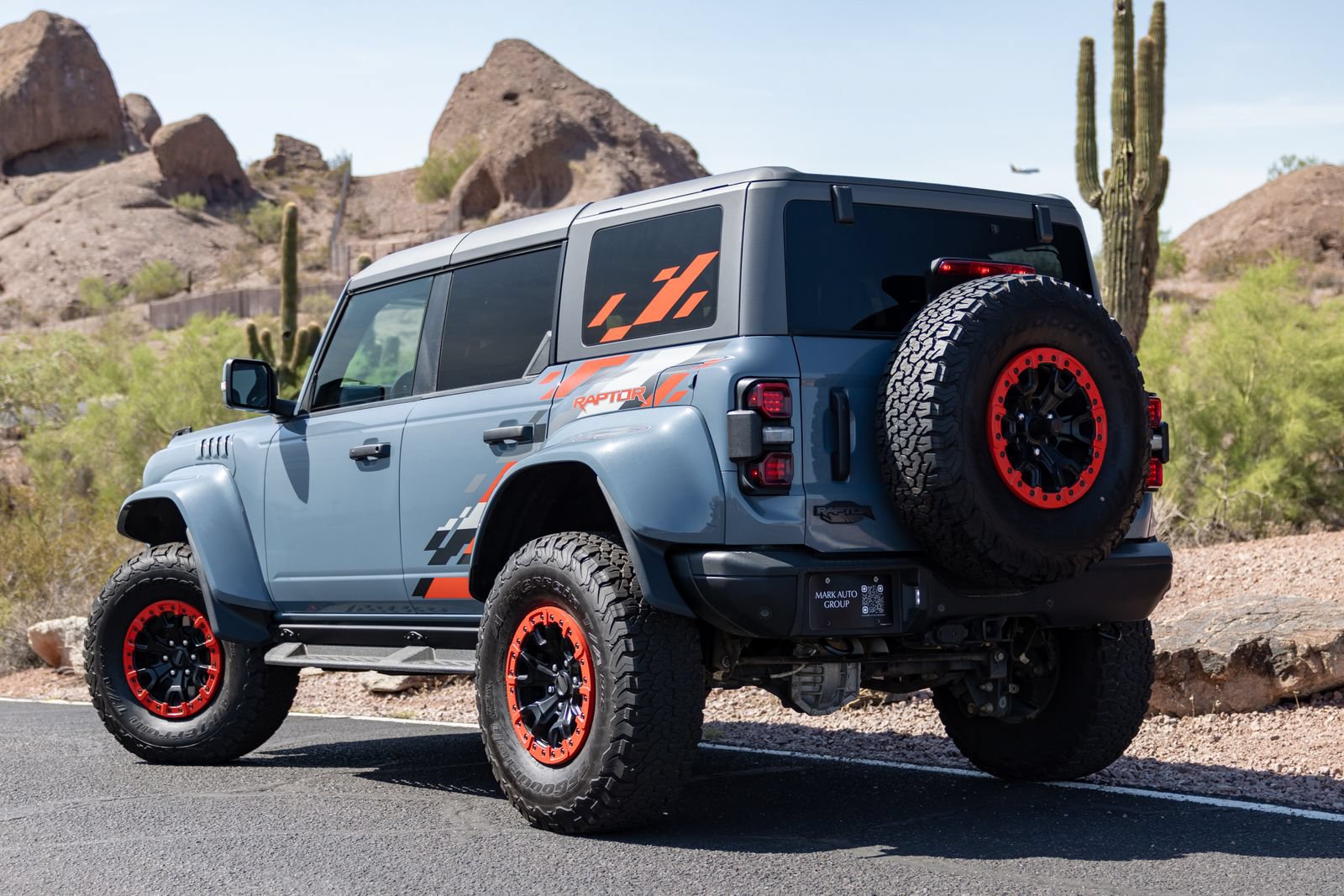 Used 2024 Ford Bronco Raptor AWD/4WD image 15