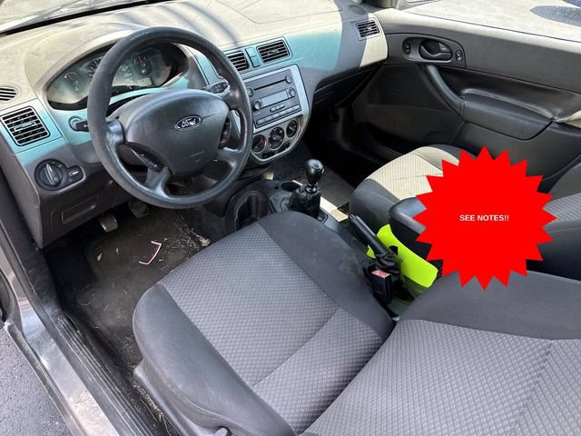 Used 2006 Ford Focus ZX3 Hatchback FWD image 9