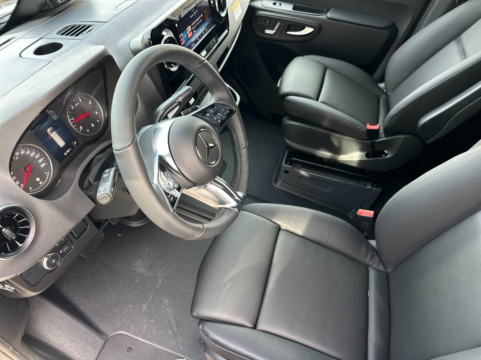 New 2026 Mercedes-Benz Sprinter 3500 image 10