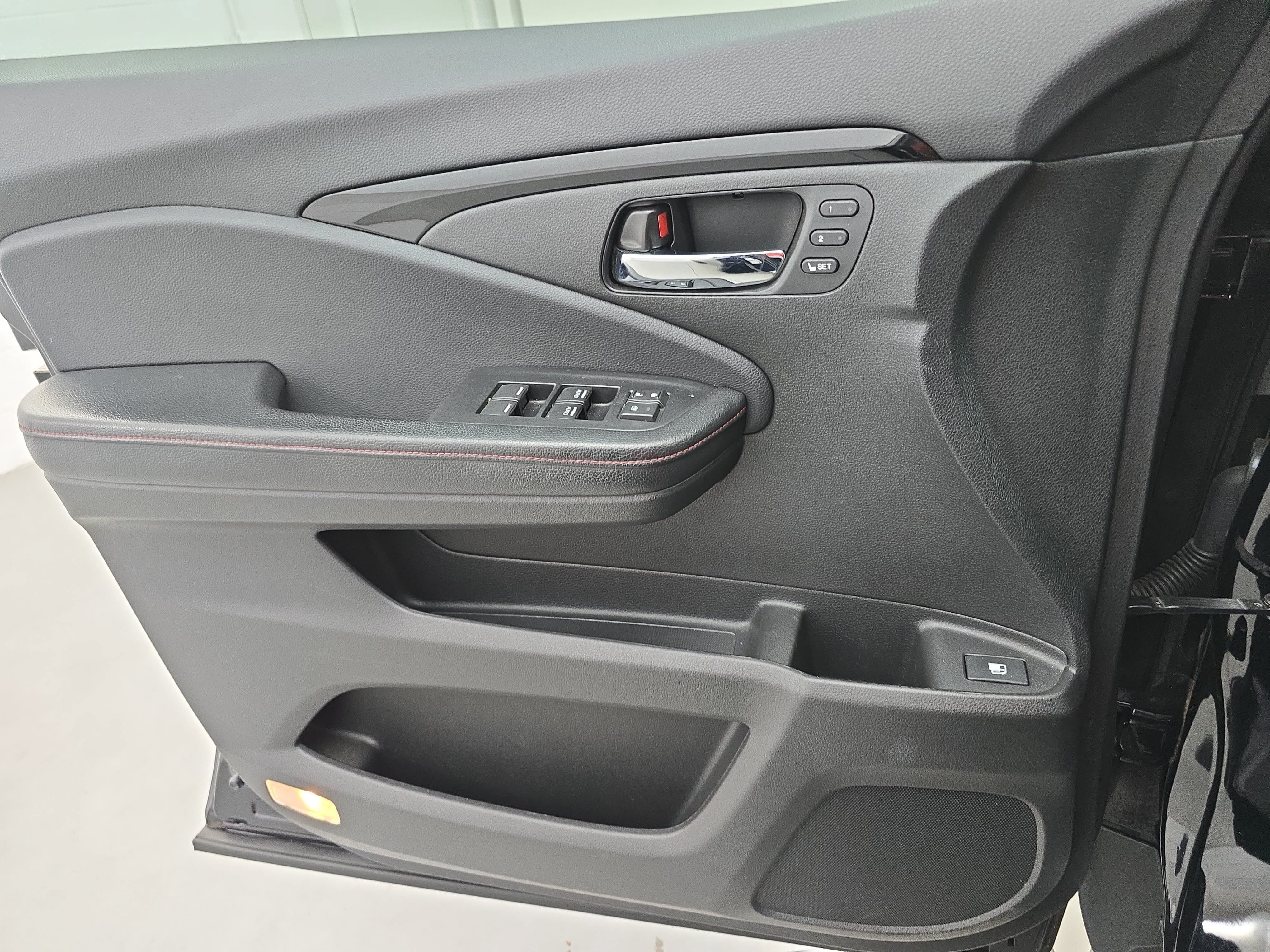 Used 2019 Honda Ridgeline Black Edition image 26