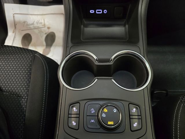 Used 2023 GMC Terrain SLE w/ Driver Convenience Package image 23