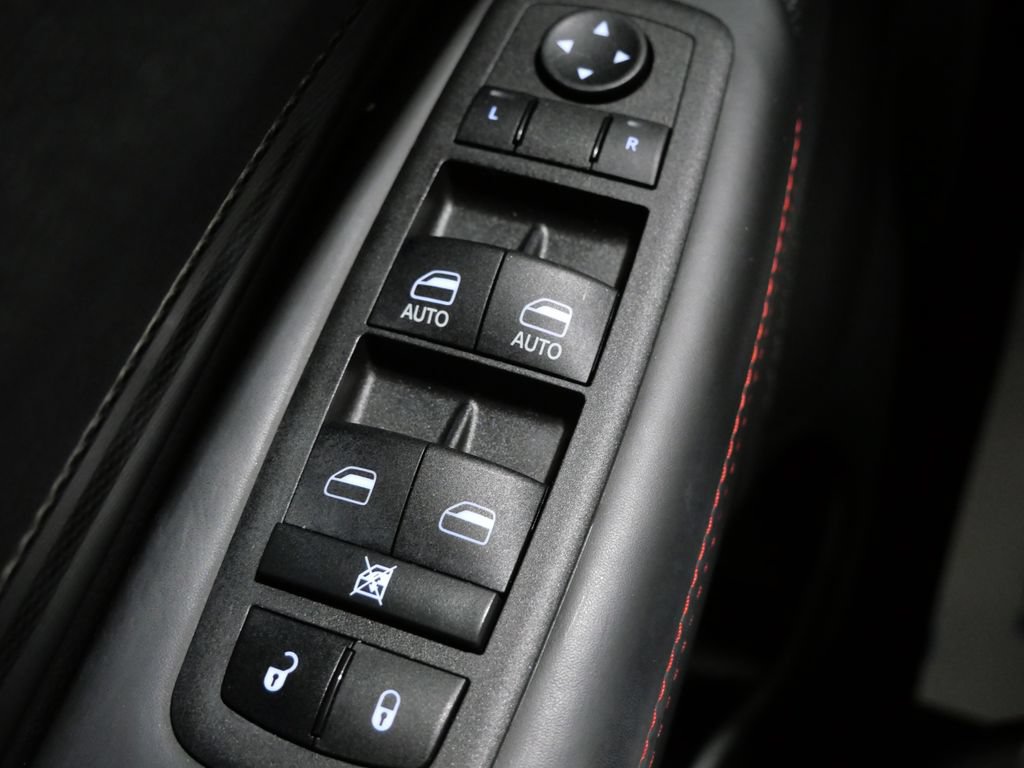 Used 2023 Dodge Durango R/T w/ Tow 'N Go Package AWD/4WD image 14