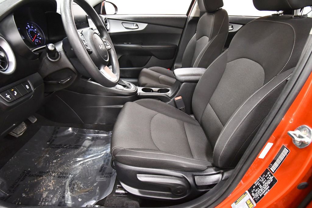 Certified 2023 Kia Forte LXS w/ LXS Technology Package image 14