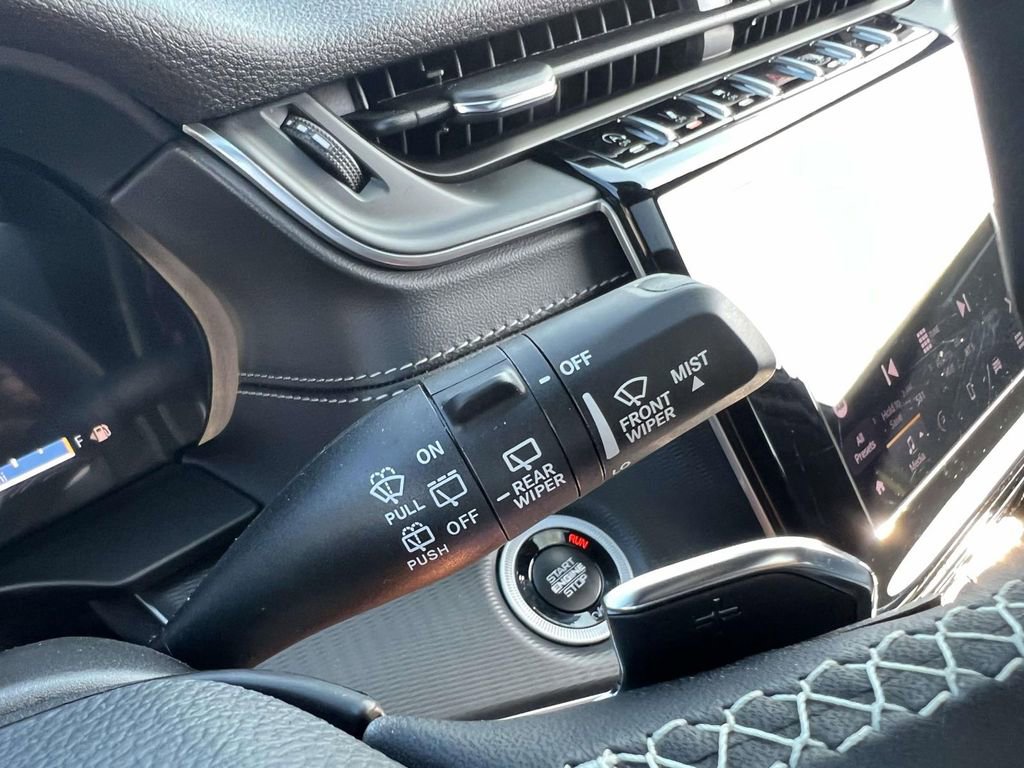 New 2025 Jeep Grand Cherokee Laredo X AWD/4WD image 34
