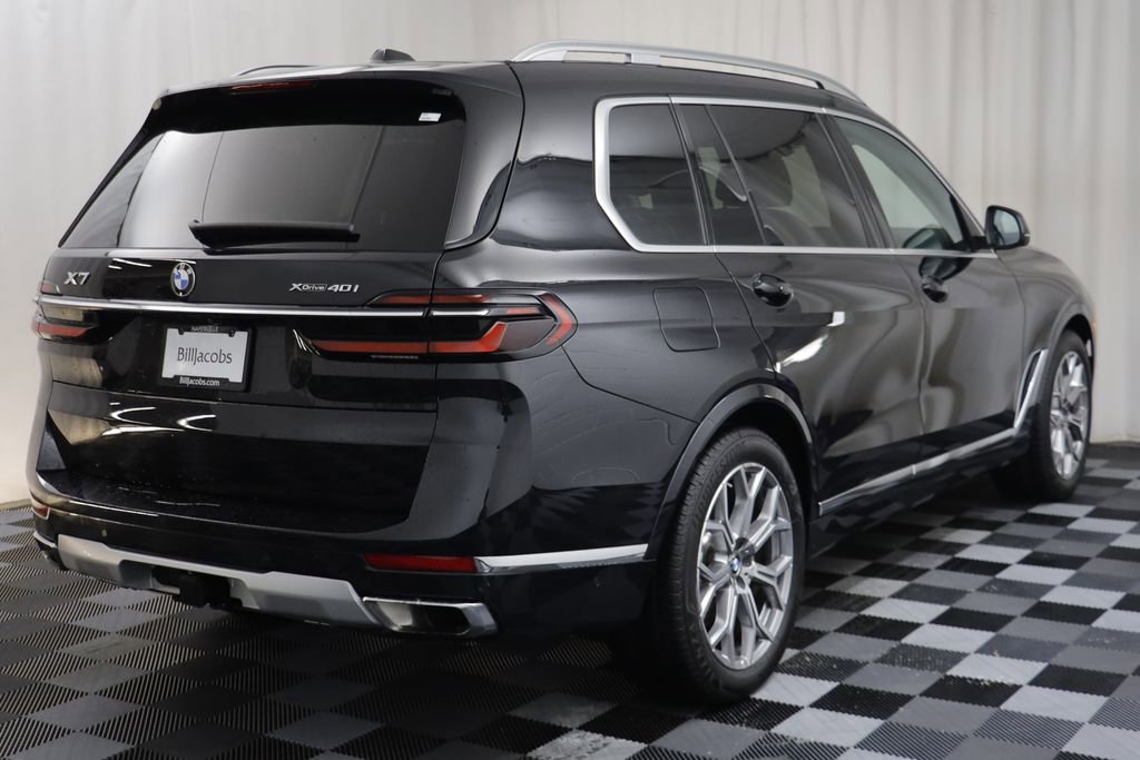 Certified 2024 BMW X7 xDrive40i w/ Executive Package image 19