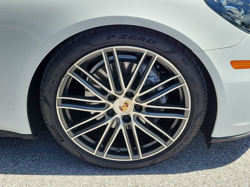 Certified 2019 Porsche Panamera RWD image 13
