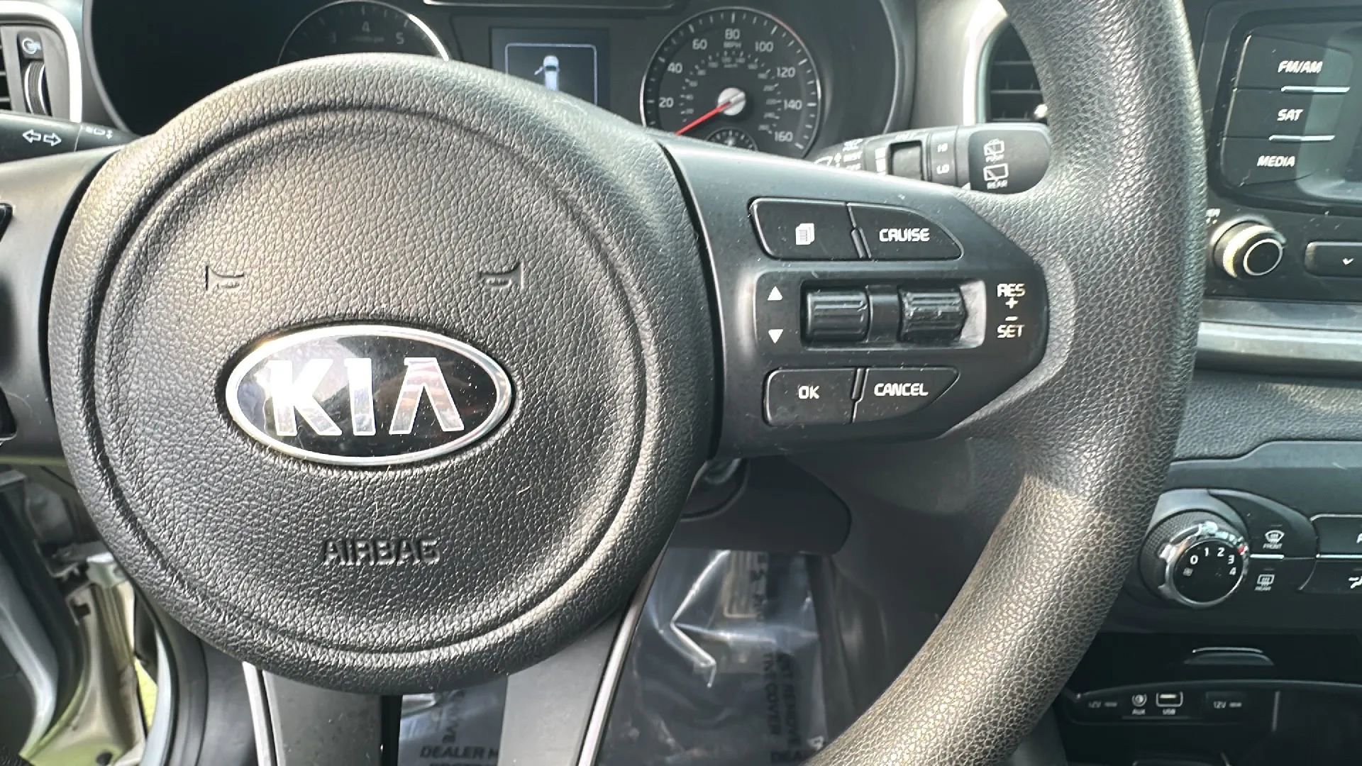 Used 2016 Kia Sorento LX image 30