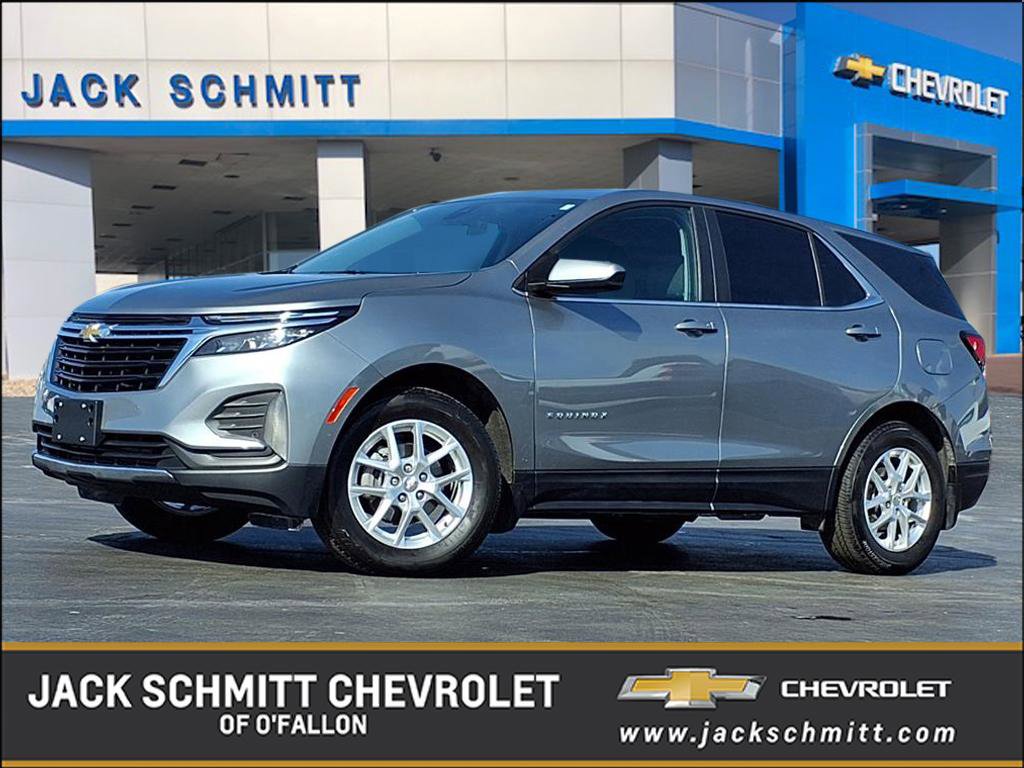 Used 2024 Chevrolet Equinox LT w/ LPO, Floor Liner Package AWD/4WD image 1