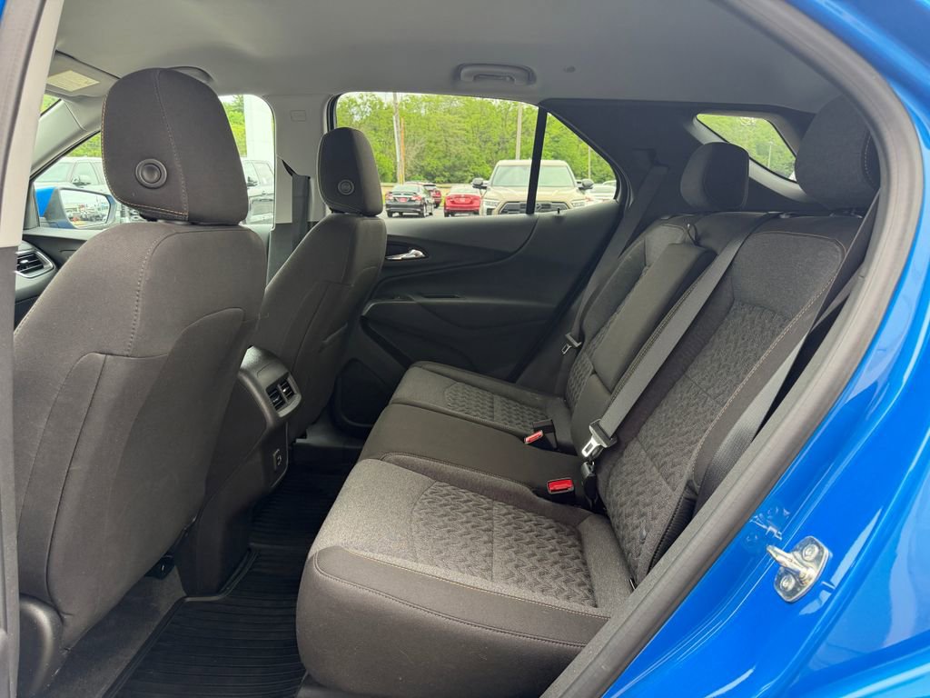 Used 2024 Chevrolet Equinox LT FWD image 11