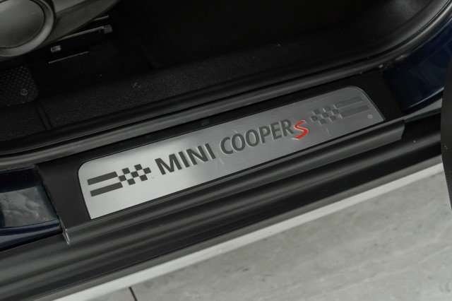 Used 2015 MINI Cooper Countryman S image 29