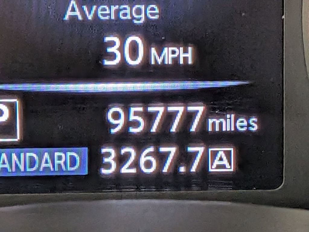 Used 2018 INFINITI Q50 Luxe w/ Sensory Package (Luxe) image 17