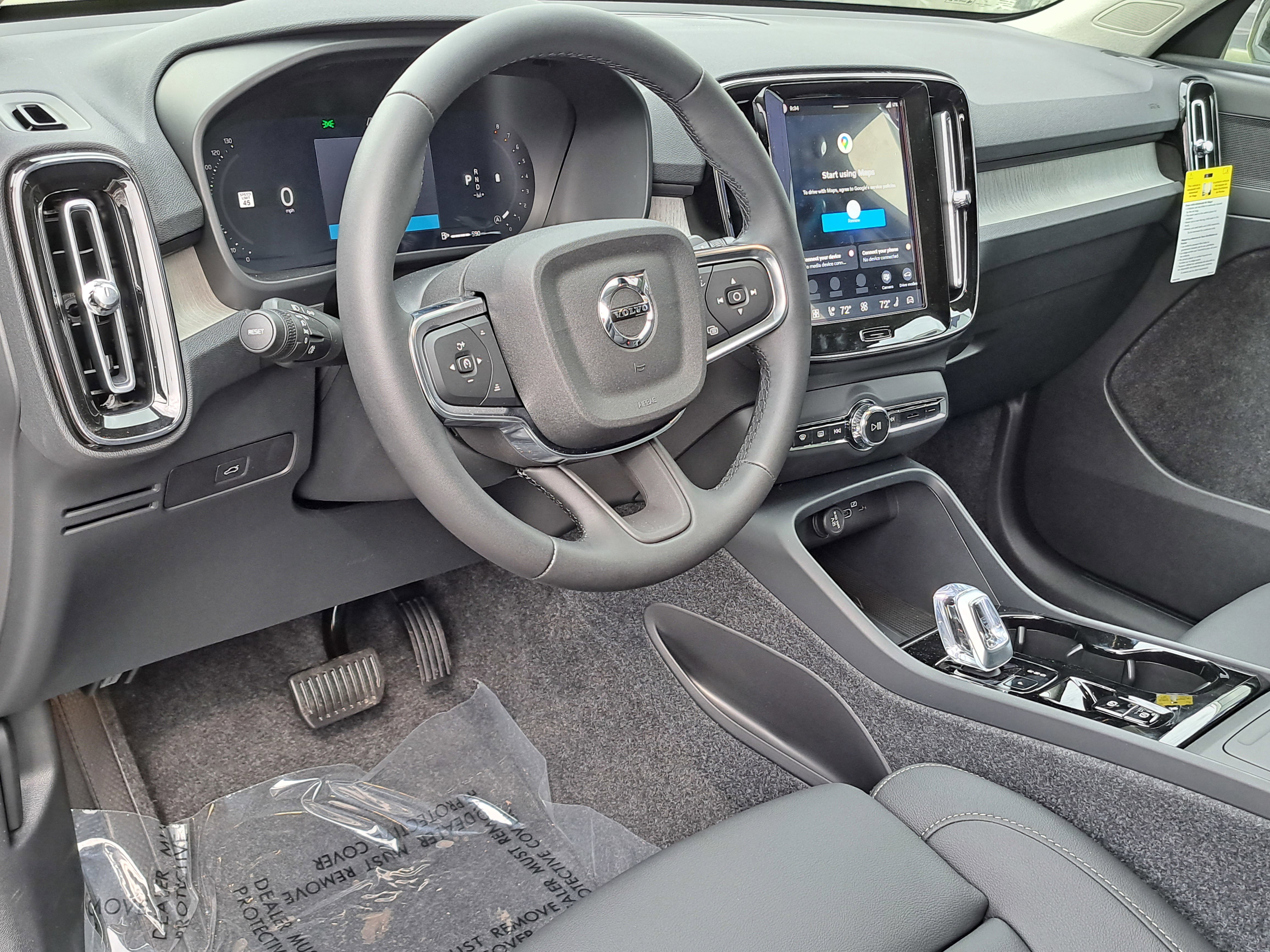 New 2026 Volvo XC40 B5 Plus w/ Protection Package Premier image 5