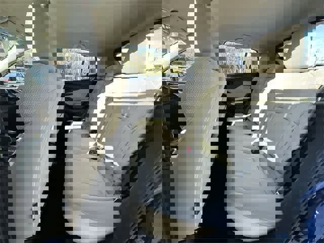 Used 2019 Subaru Impreza 2.0i w/ Eyesight image 16