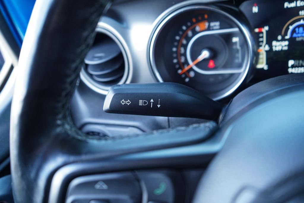 Used 2021 Jeep Wrangler Sport S image 30