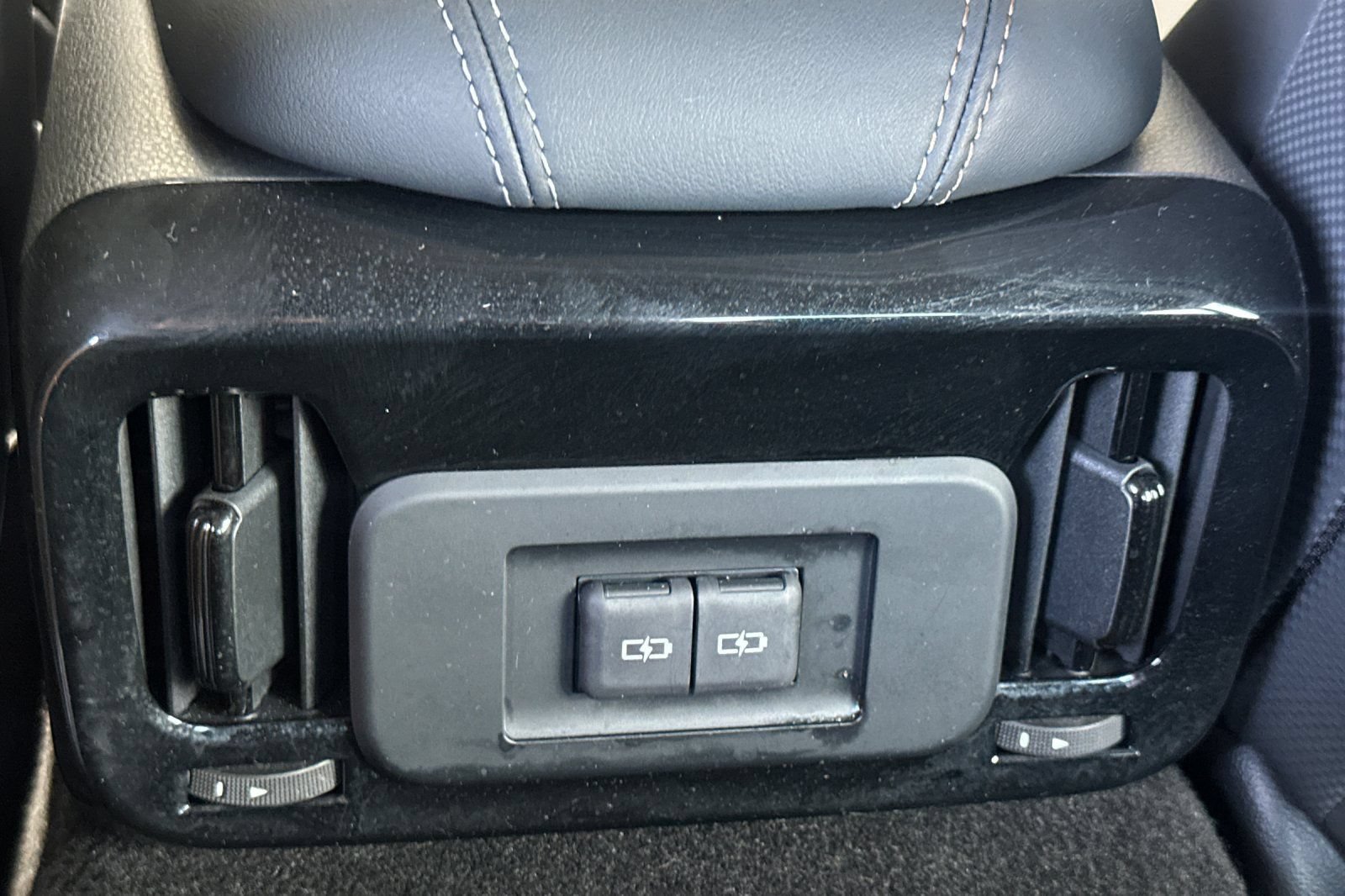 Certified 2023 Toyota Mirai w/ Advanced Technology Package RWD image 16