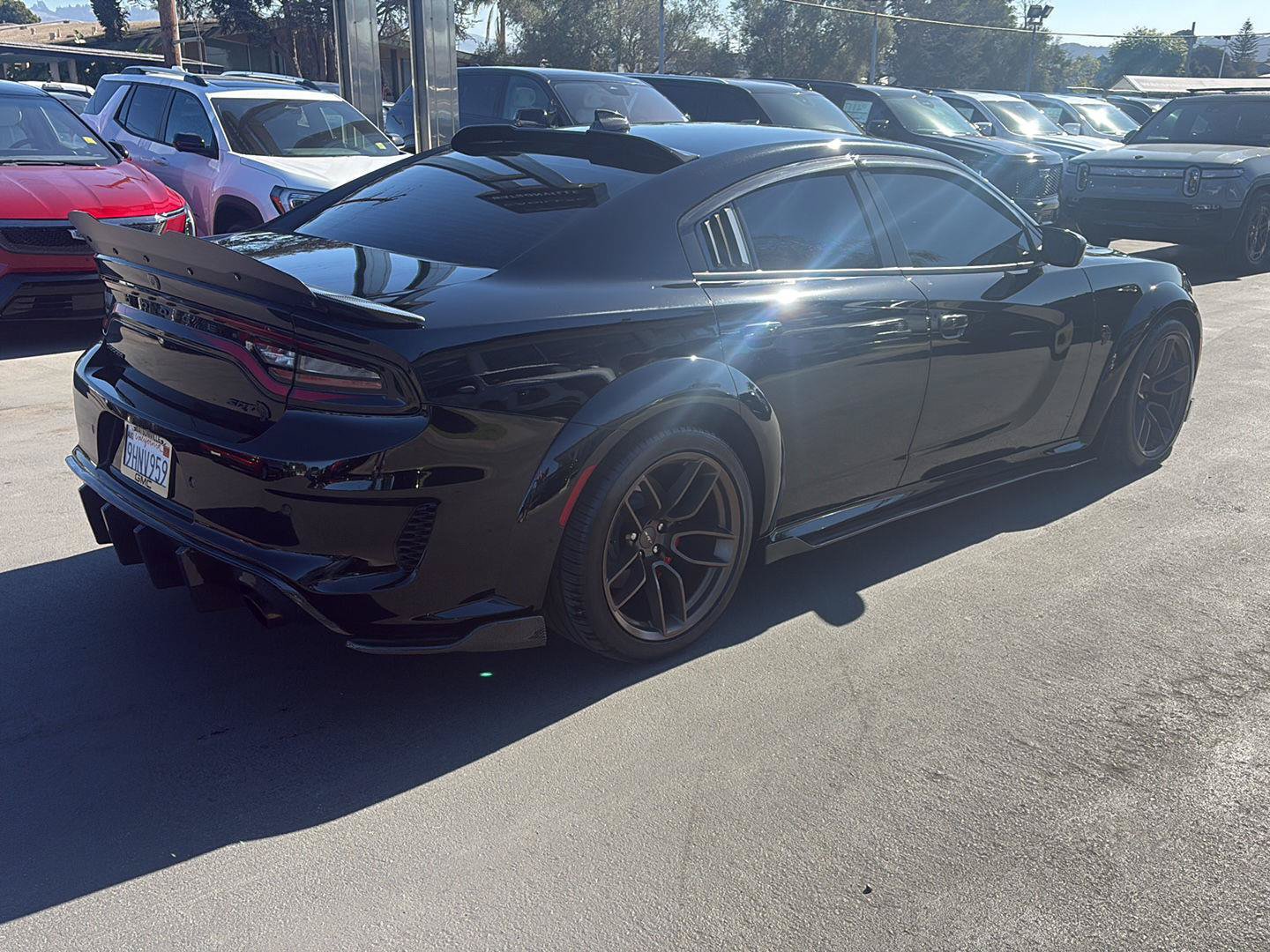 Used 2023 Dodge Charger SRT Hellcat w/ Harman/Kardon Audio Group RWD image 5