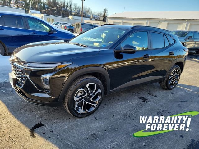 New 2026 Chevrolet Trax RS w/ Driver Confidence Package image 3