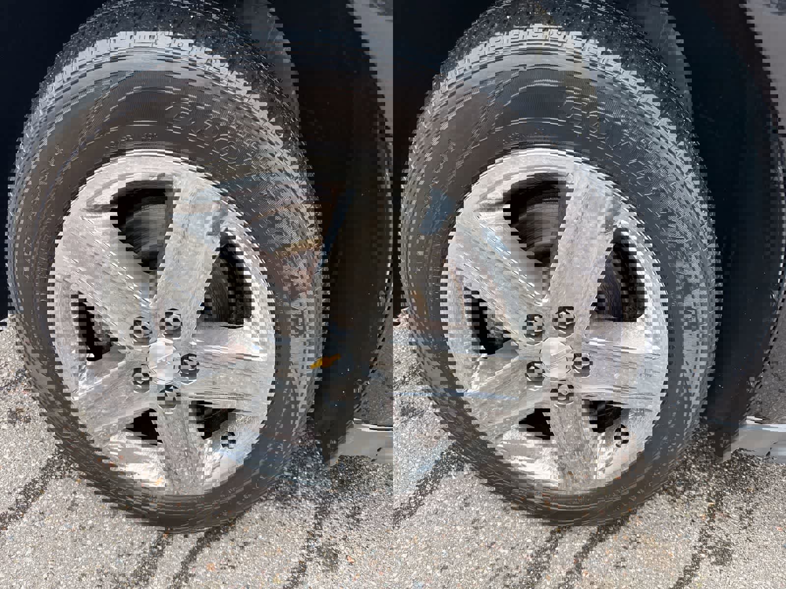 Used 2014 Chevrolet Equinox LTZ image 9