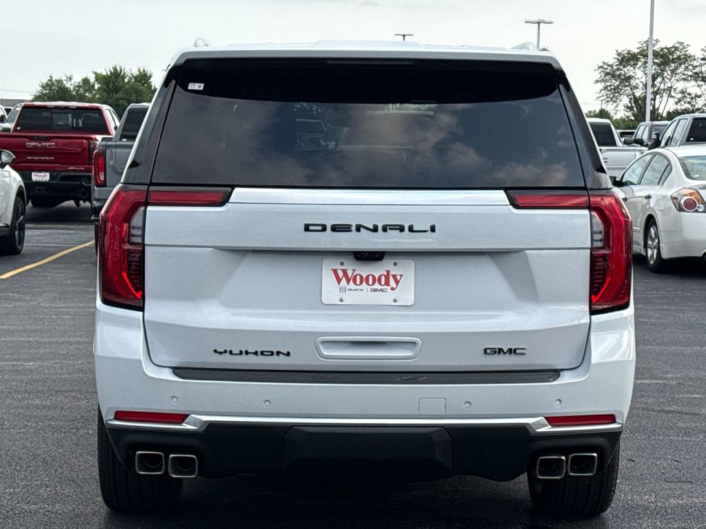 New 2026 GMC Yukon XL Denali w/ Denali Reserve Package AWD/4WD image 9