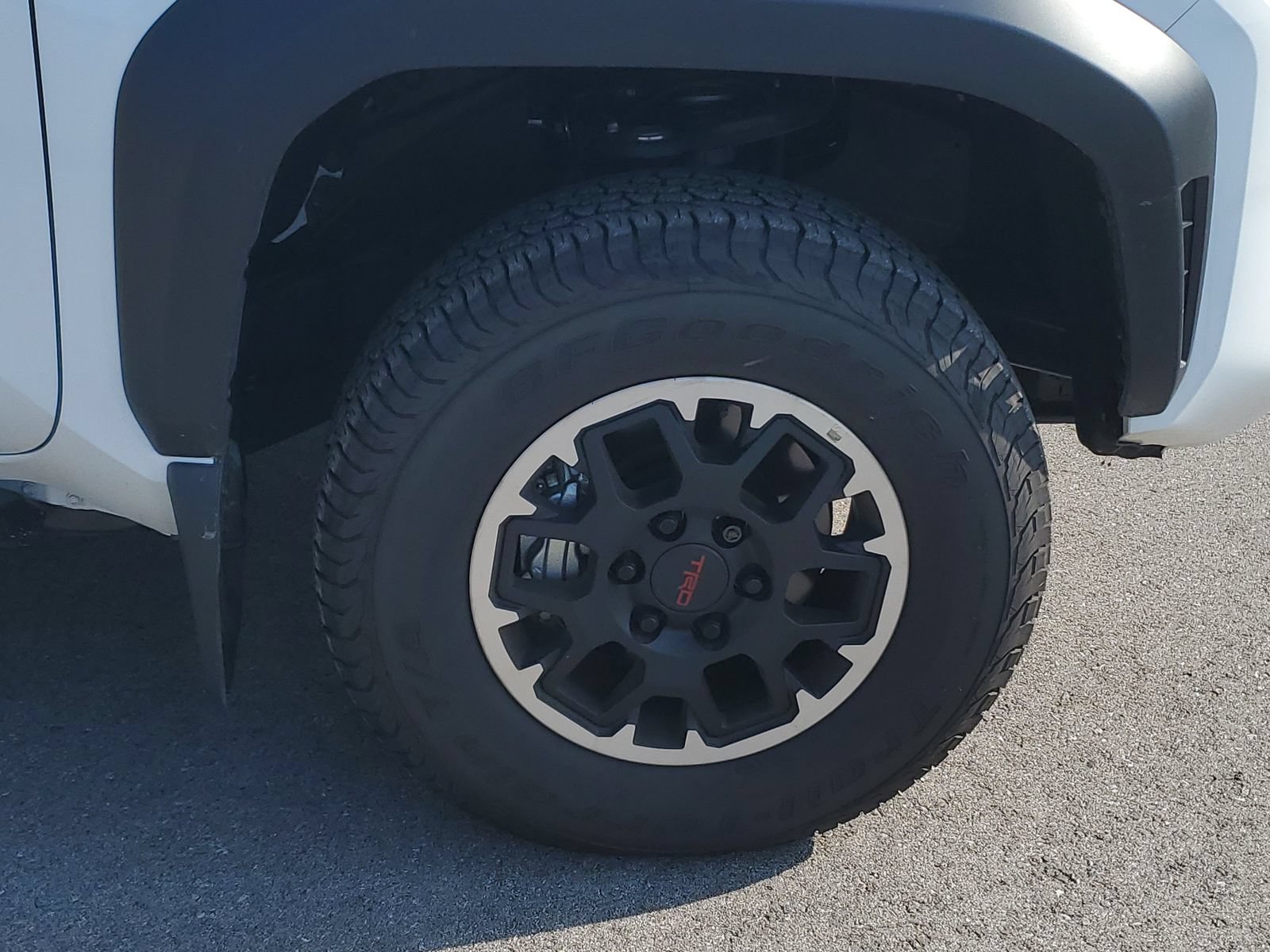 Certified 2026 Toyota Tacoma TRD Off-Road AWD/4WD image 6