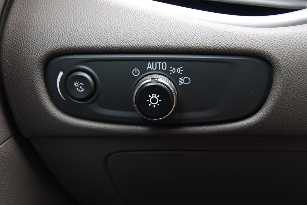 Used 2024 Chevrolet Malibu LT FWD image 20