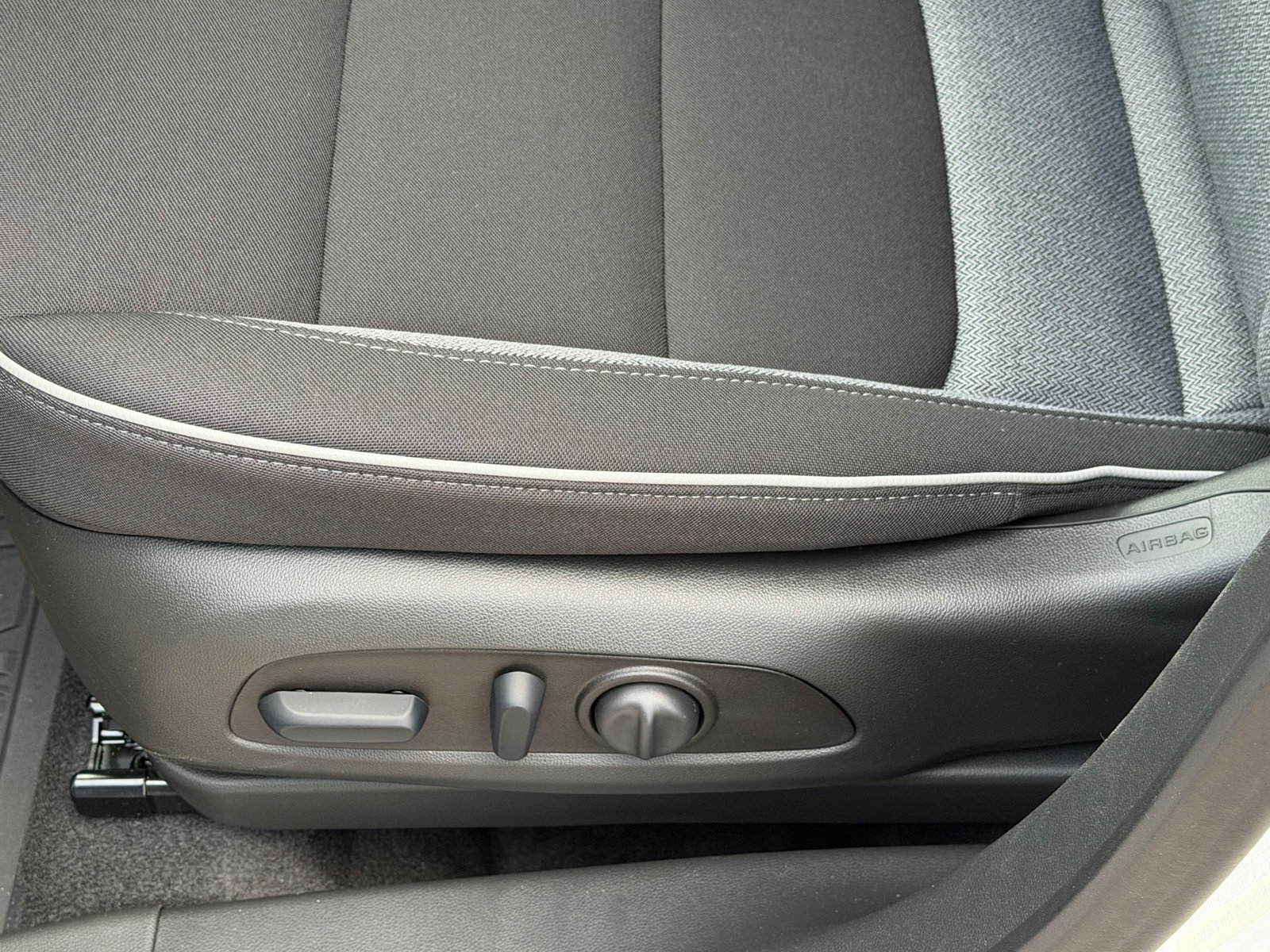 New 2026 Chevrolet TrailBlazer LT w/ Convenience Package FWD image 7