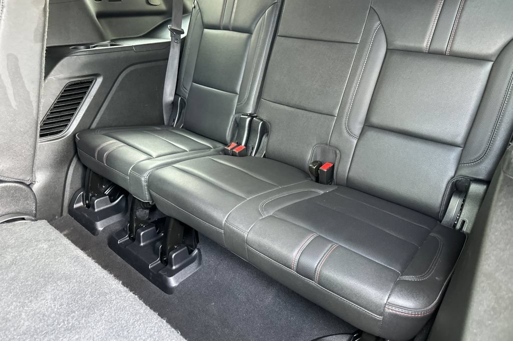 Used 2023 Chevrolet Tahoe RST AWD/4WD image 16