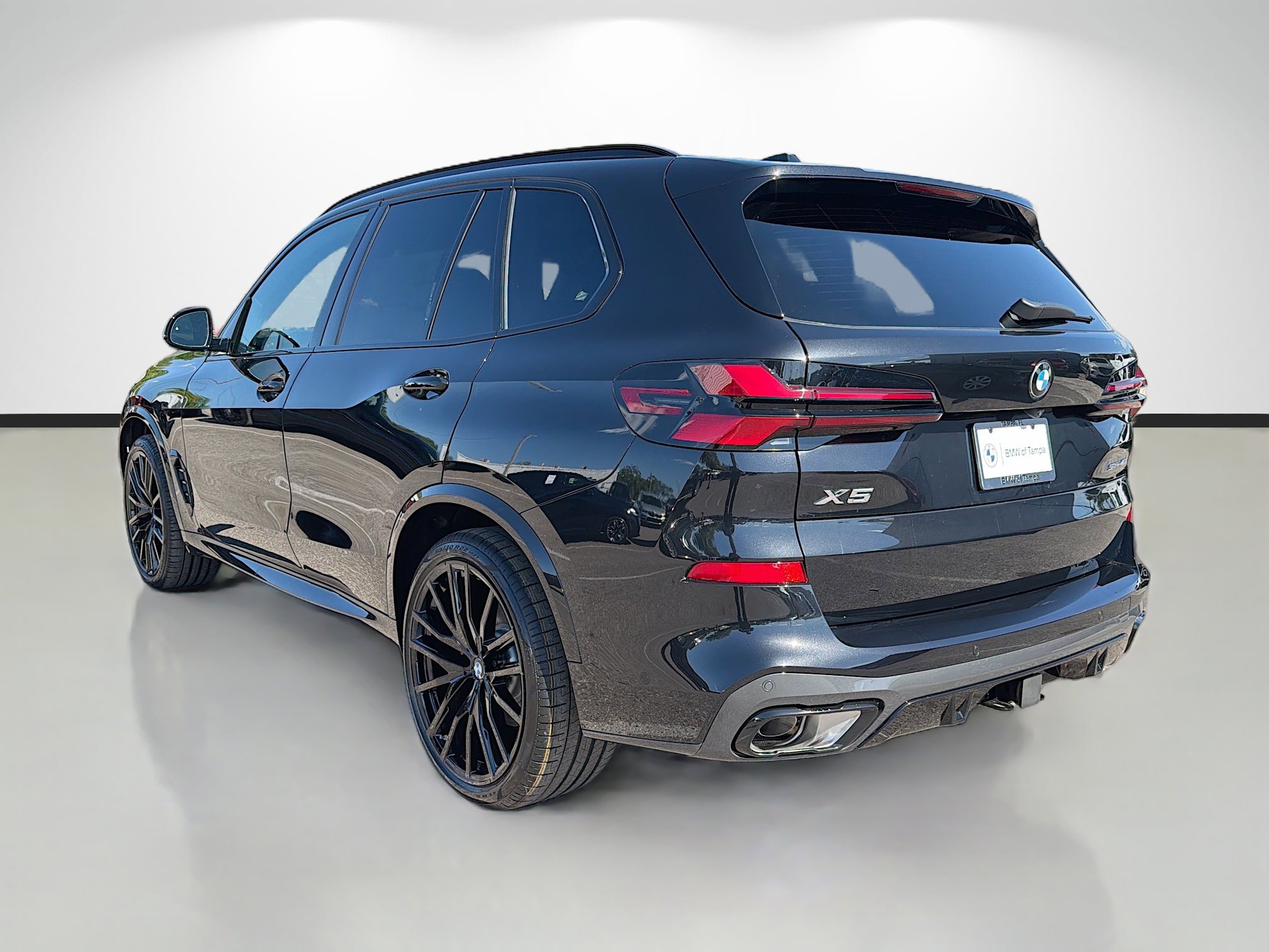 New 2026 BMW X5 sDrive40i image 5