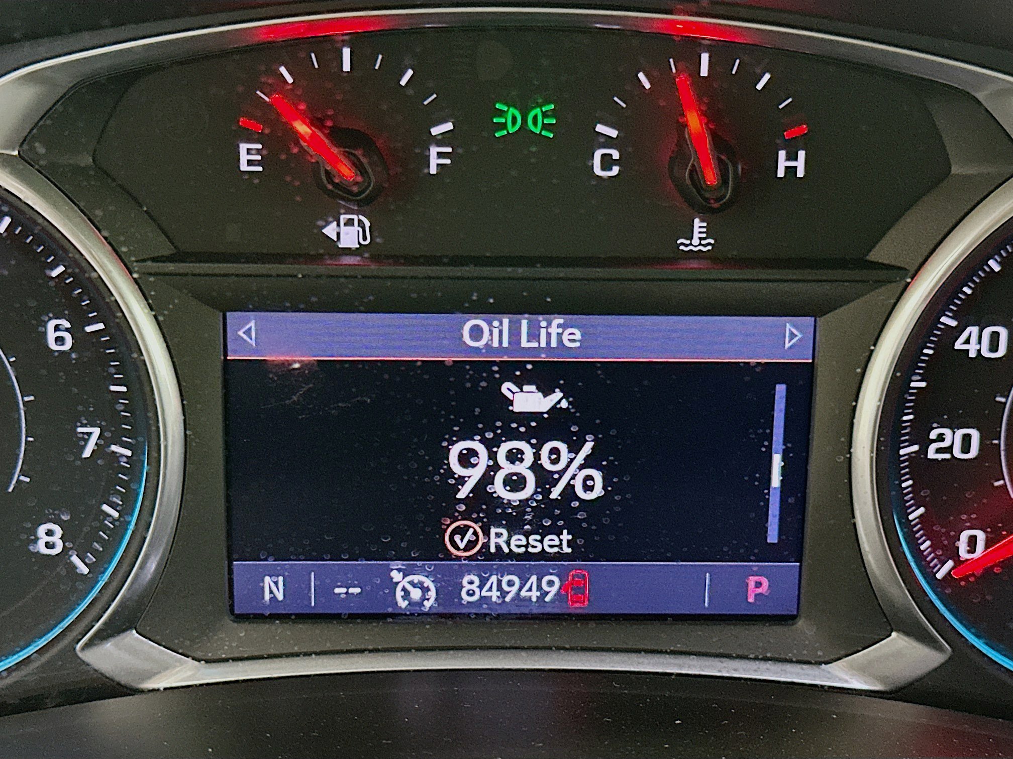 Used 2019 Chevrolet Equinox Premier image 18