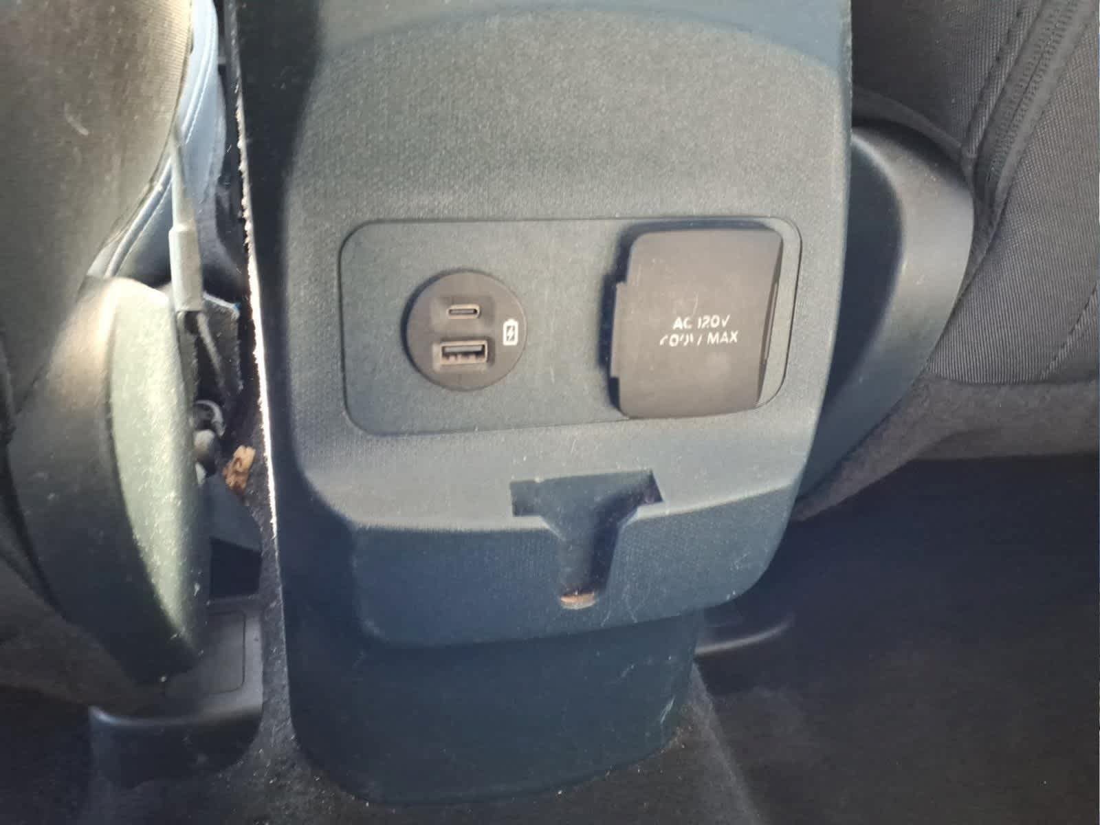 Used 2022 Ford Maverick XL FWD image 13