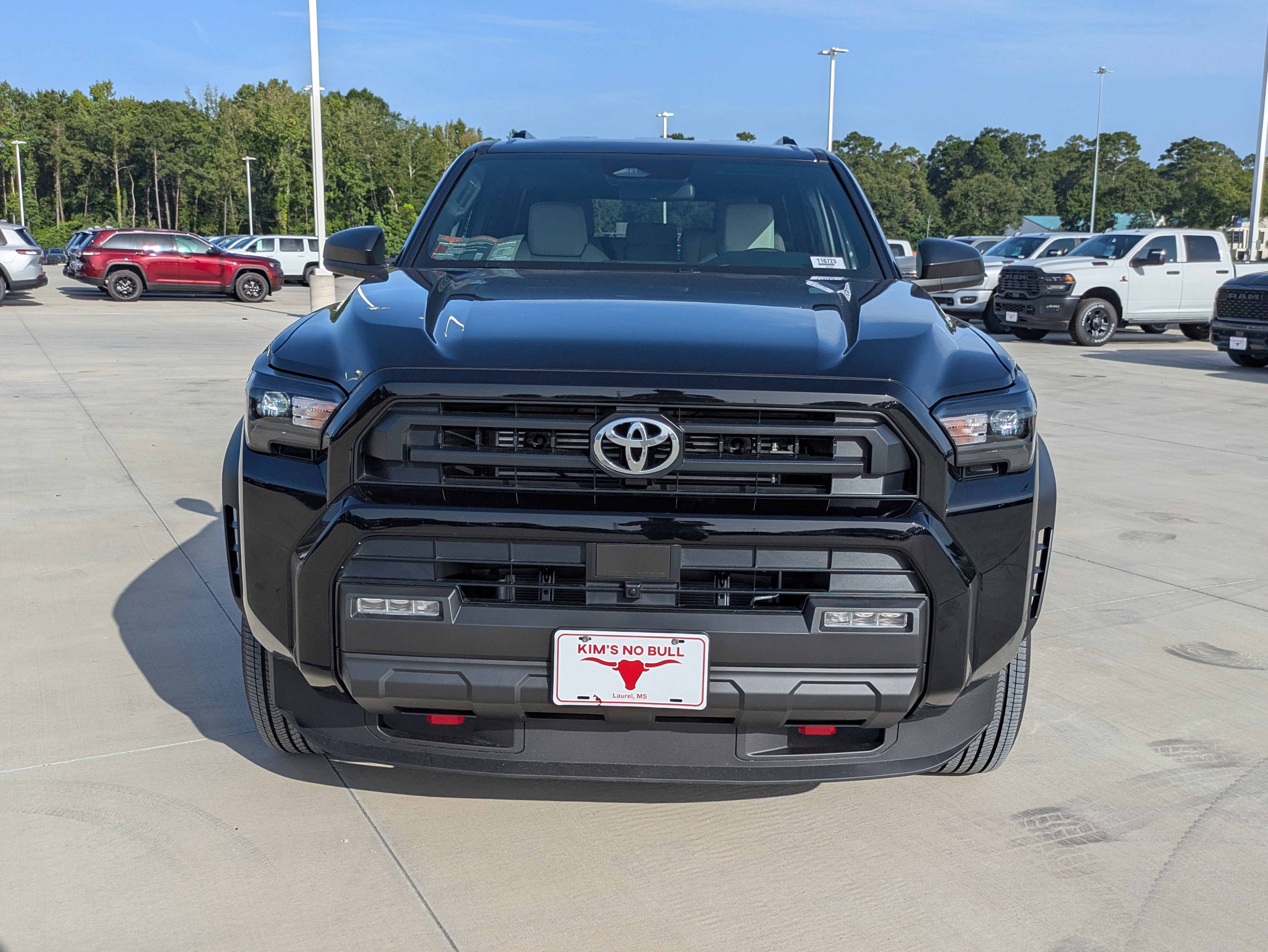 New 2026 Toyota 4Runner SR5 AWD/4WD image 8