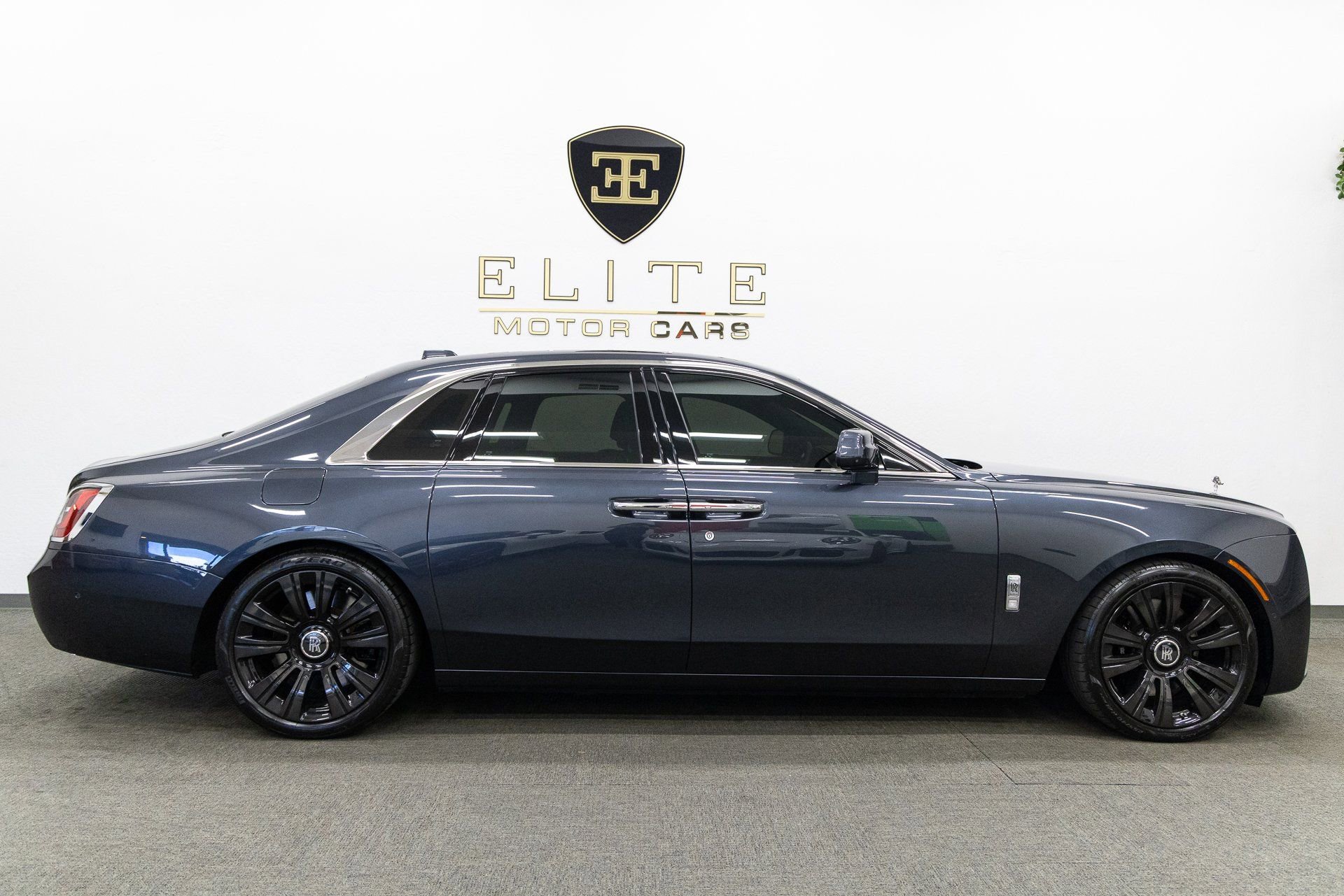 Used 2021 Rolls-Royce Ghost image 11