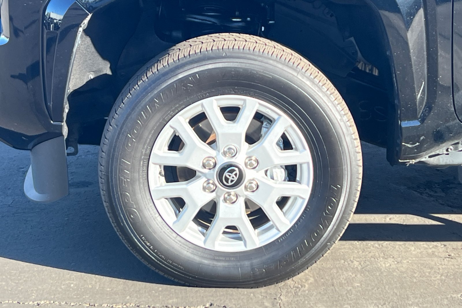 Certified 2024 Toyota Tacoma SR w/ SR Upgrade Package RWD image 25