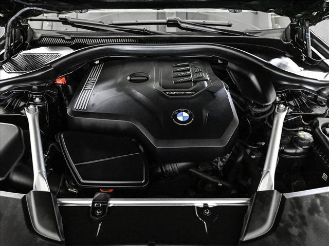 Used 2022 BMW 530i xDrive w/ Premium Package image 23