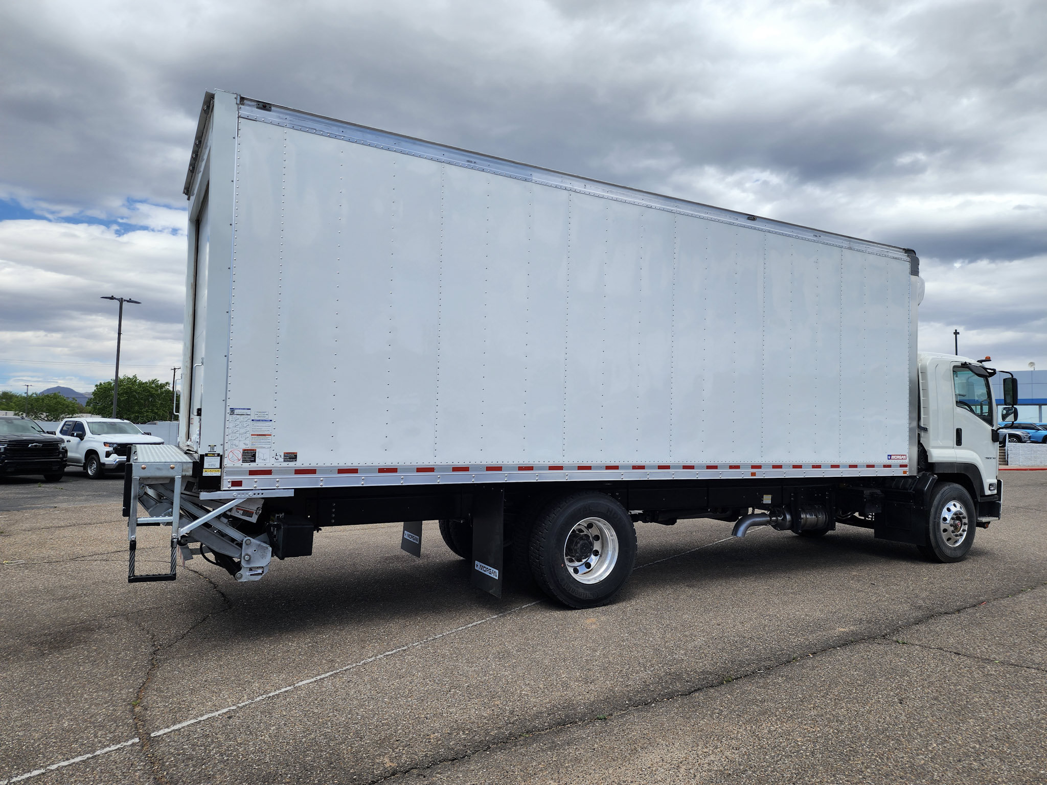 New 2024 Chevrolet Low Cab Forward 7500XD RWD image 25