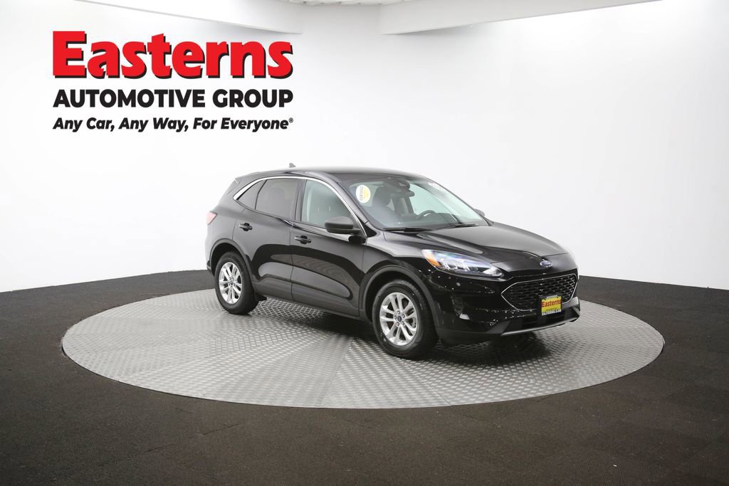 Used 2022 Ford Escape SE image 48