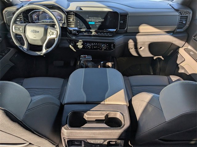 Used 2024 Chevrolet Silverado 1500 ZR2 image 14