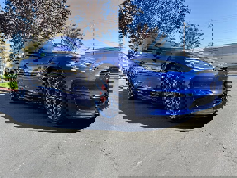 Used 2021 Tesla Model S Plaid image 3