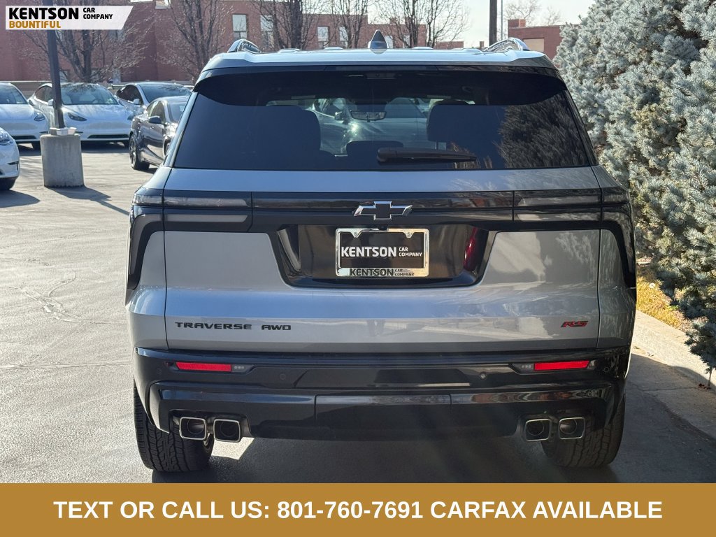 Used 2024 Chevrolet Traverse RS AWD/4WD image 6