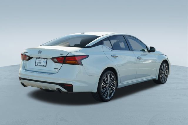 Used 2023 Nissan Altima 2.5 SL AWD/4WD image 9